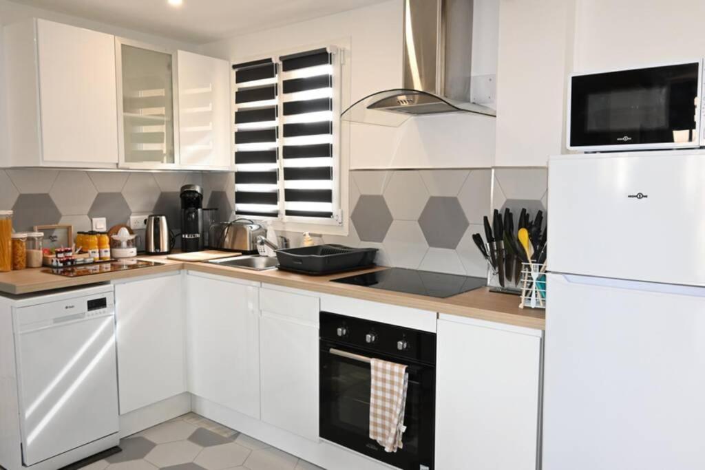 Travel Appartement 10Mn Aeroport Cdg Villeneuve-sous-Dammartin Exterior foto